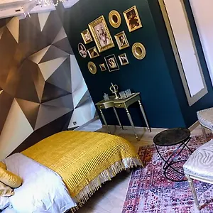 https://au-gr-du-lot.midi-pyreneeshotels.com